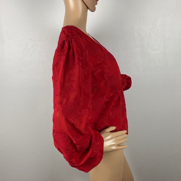 NEW LOVERS + FRIENDS RED FLORAL EMBROIDERED BLOUSE - Picture 5 of 9